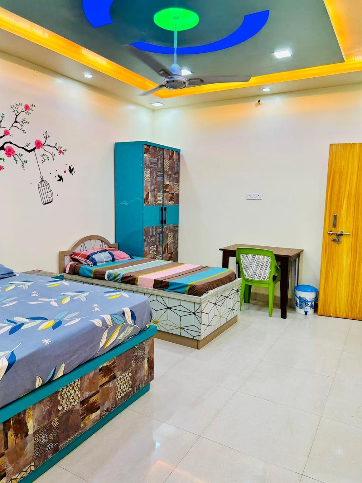 Smart Stays - Mmmut College - Gkp Airport Горакхпур Екстер'єр фото